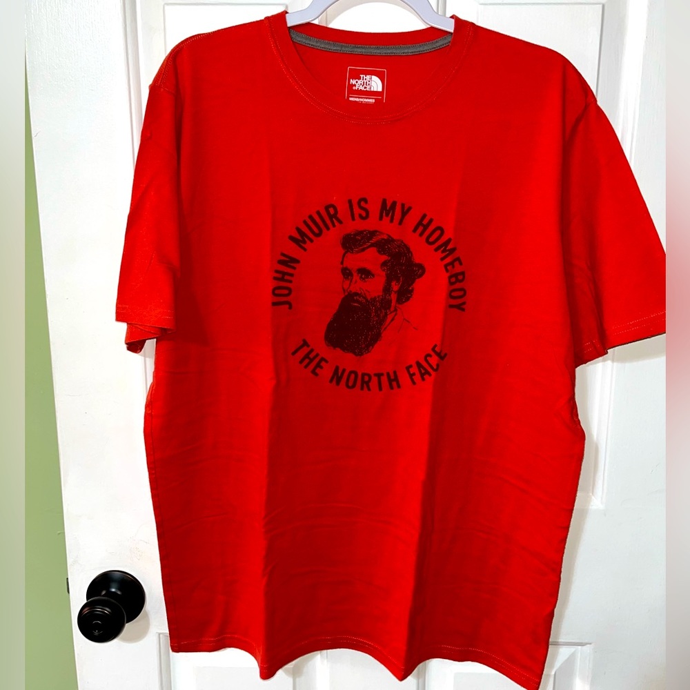 Red The Northface Tee!
